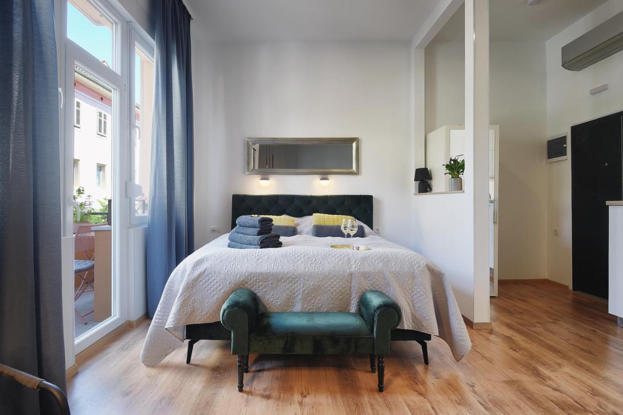 E&F Luxury Apartments PUY 외부 사진