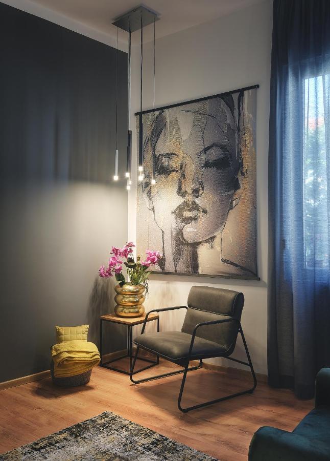 E&F Luxury Apartments PUY 외부 사진